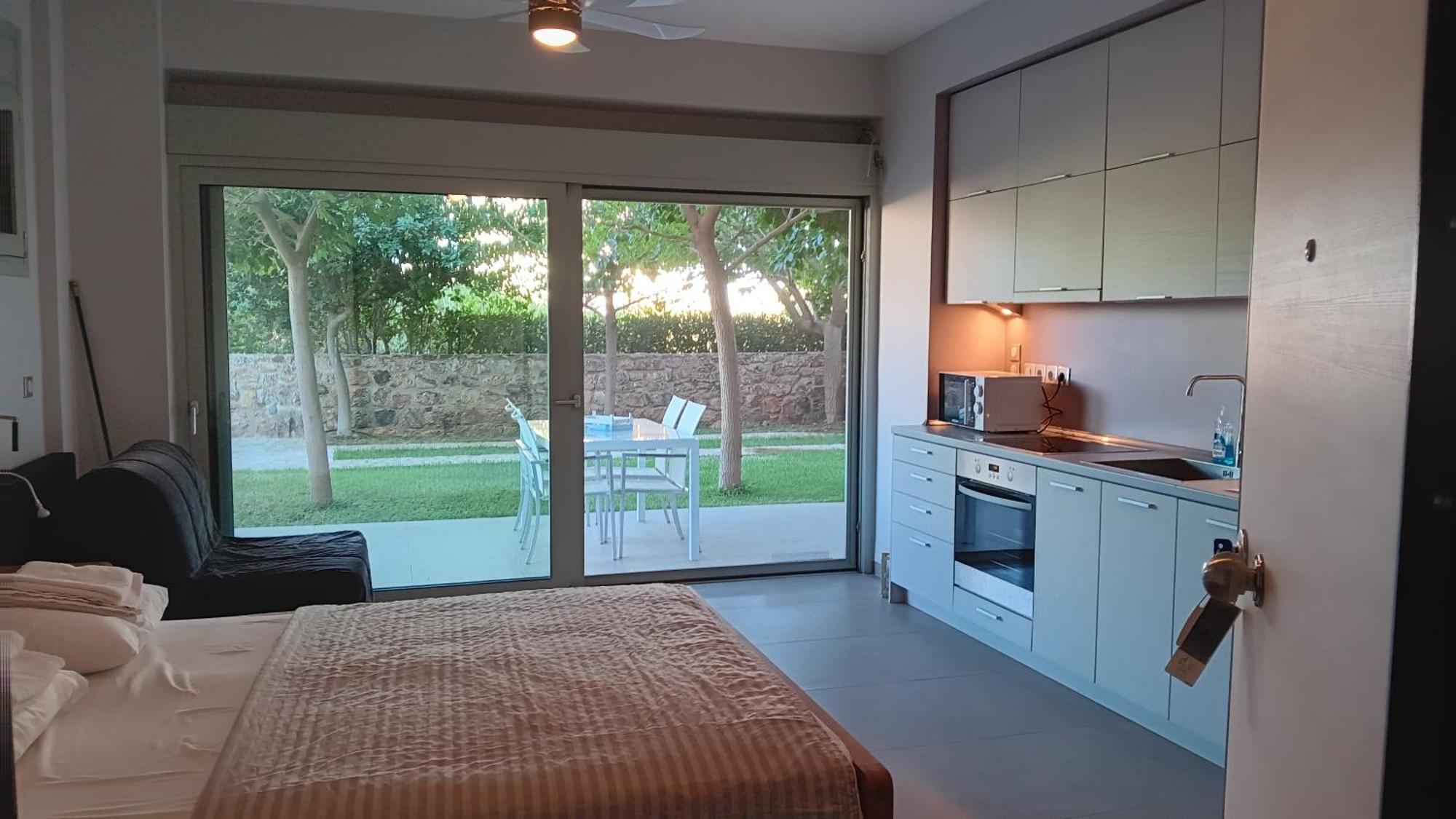 Sounion Green Retreat Exterior photo